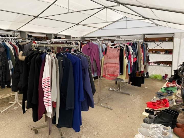 Vente de friperie Côte-d'Or